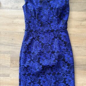 Sleeveless Blue Floral Sheath Dress